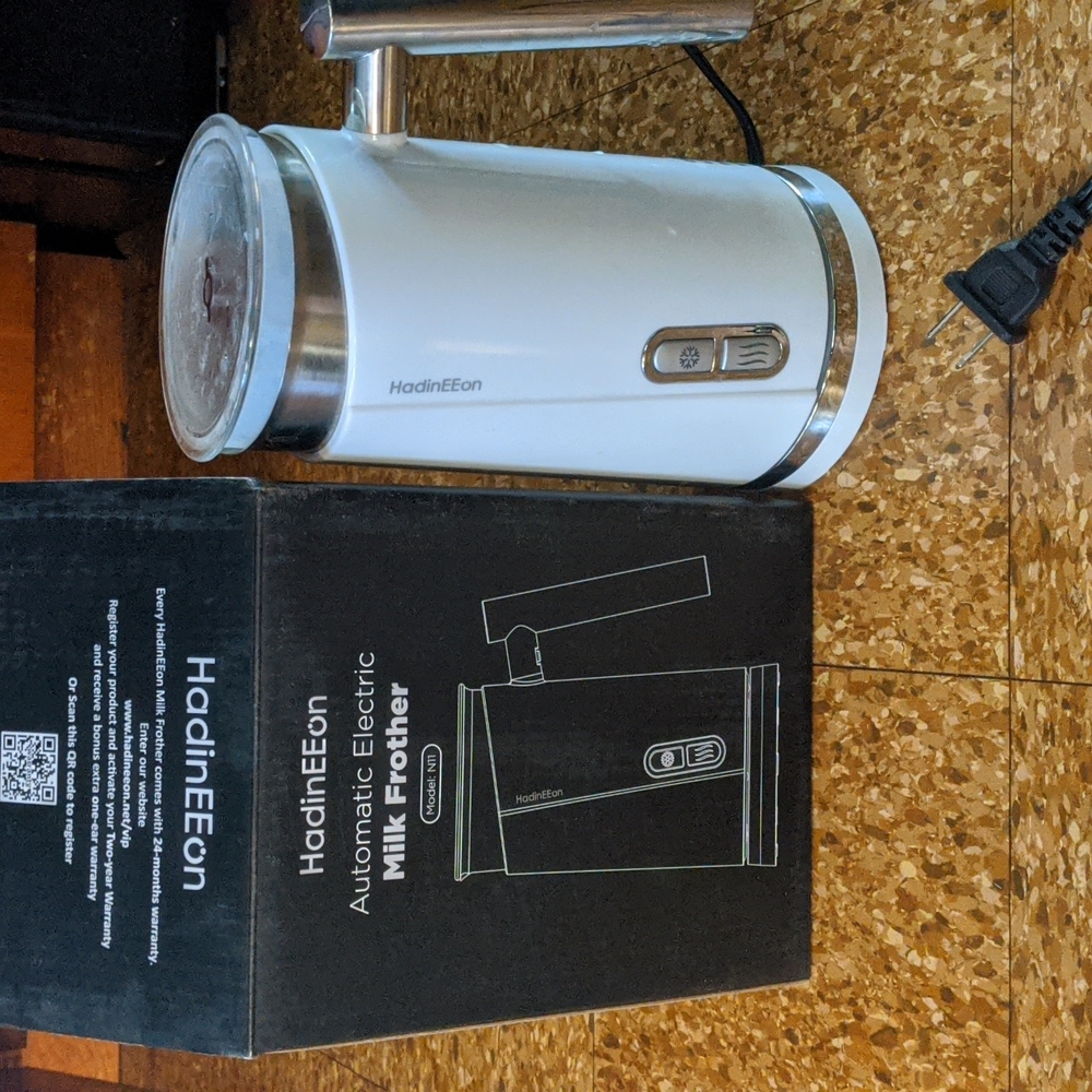 Milk Frother HadinEEon